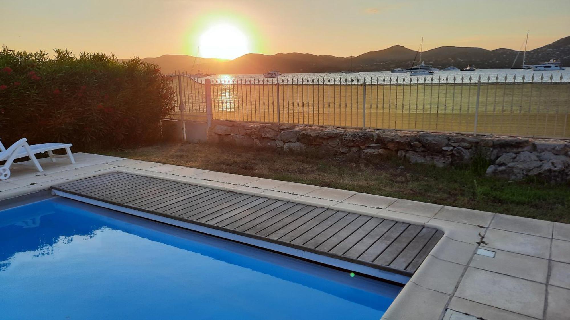 Villa Playa Del Sol -B4 Saint Tropez Exteriér fotografie